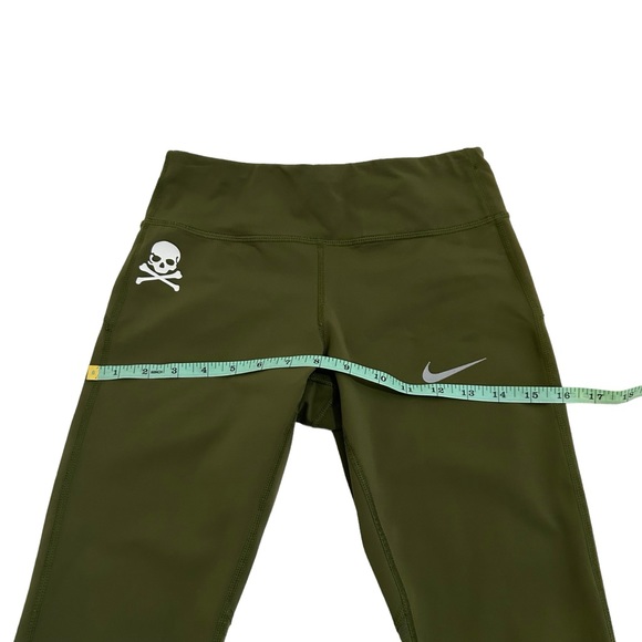 Nike Soul Cycle Olive Green & White Cropped Dri-Fit Athletic Running Leggings, S - Picture 12 of 16